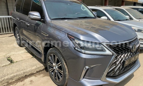 Acheter Neuf Voiture Lexus LX 570 Gris à Douala, Littoral Cameroon Acheter Neuf Voiture Lexus LX 570 Gris à Douala, Littoral Cameroon