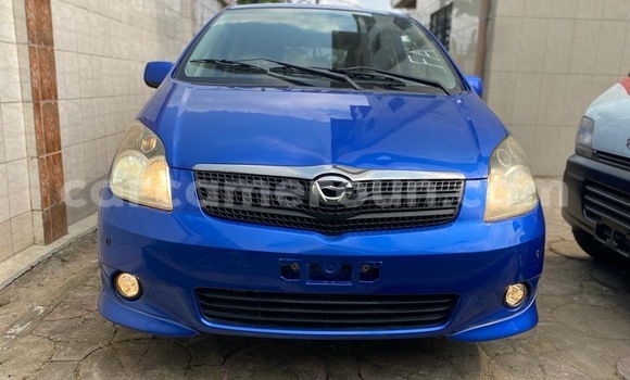 Acheter Neuf Voiture Toyota Spacio Bleu à Yaoundé, Central Cameroon