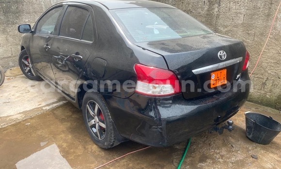 Buy Used Toyota Yaris Black Car in Douala in Littoral Cameroon