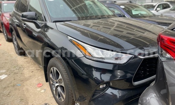 Acheter Neuf Voiture Toyota Highlander Gris à Douala, Littoral Cameroon Acheter Neuf Voiture Toyota Highlander Gris à Douala, Littoral Cameroon
