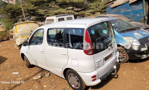 Acheter Occasion Voiture Toyota Yaris Verso Blanc à Douala, Littoral Cameroon Acheter Occasion Voiture Toyota Yaris Verso Blanc à Douala, Littoral Cameroon