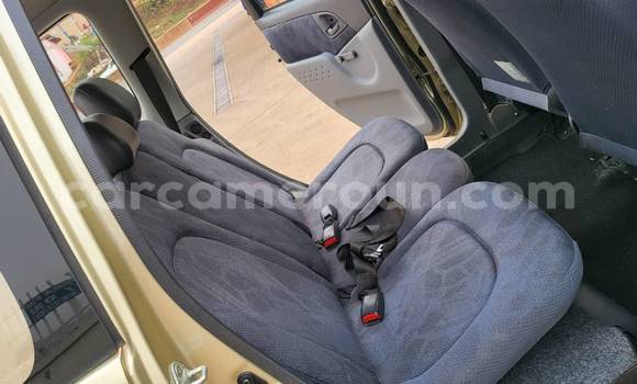 Acheter Occasion Voiture Toyota Yaris Verso Autre à Ambam, South Cameroon Acheter Occasion Voiture Toyota Yaris Verso Autre à Ambam, South Cameroon