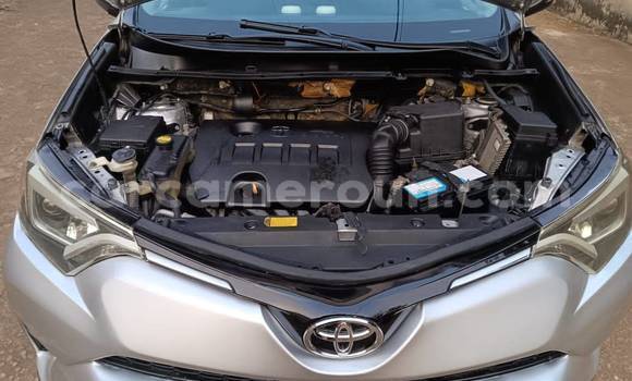 Acheter Occasion Voiture Toyota RAV4 Autre à Douala, Littoral Cameroon Acheter Occasion Voiture Toyota RAV4 Autre à Douala, Littoral Cameroon