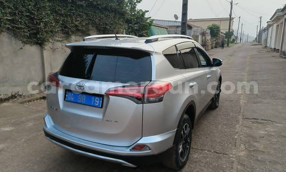 Acheter Occasion Voiture Toyota RAV4 Autre à Douala, Littoral Cameroon Acheter Occasion Voiture Toyota RAV4 Autre à Douala, Littoral Cameroon
