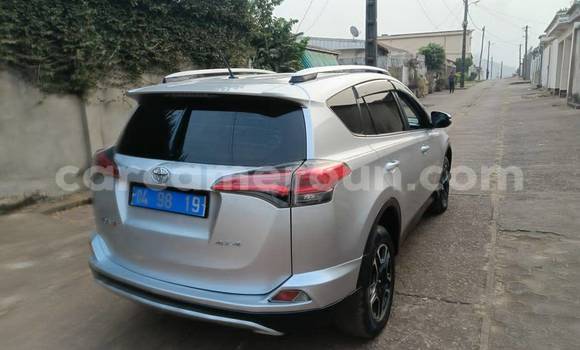 Acheter Occasion Voiture Toyota RAV4 Autre à Douala, Littoral Cameroon Acheter Occasion Voiture Toyota RAV4 Autre à Douala, Littoral Cameroon