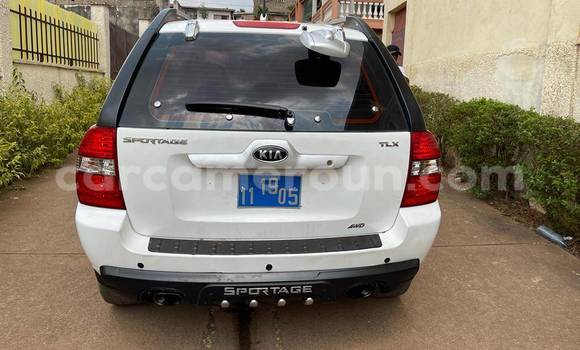 Acheter Occasion Voiture Kia Sportage Bleu à Douala, Littoral Cameroon Acheter Occasion Voiture Kia Sportage Bleu à Douala, Littoral Cameroon