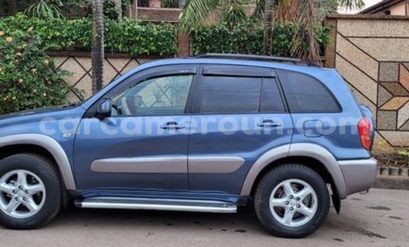 Acheter Occasion Voiture Toyota RAV4 Bleu à Douala, Littoral Cameroon Acheter Occasion Voiture Toyota RAV4 Bleu à Douala, Littoral Cameroon