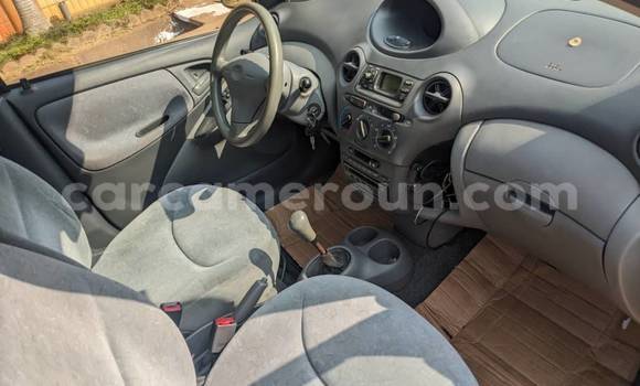 Acheter Occasion Voiture Toyota Yaris Bleu à Douala, Littoral Cameroon Acheter Occasion Voiture Toyota Yaris Bleu à Douala, Littoral Cameroon