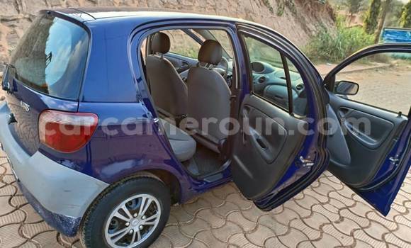 Acheter Occasion Voiture Toyota Yaris Bleu à Douala, Littoral Cameroon Acheter Occasion Voiture Toyota Yaris Bleu à Douala, Littoral Cameroon