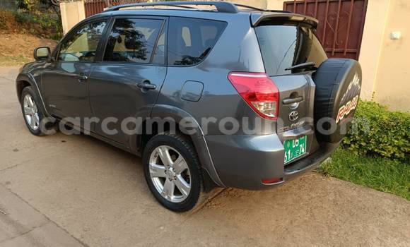 Acheter Occasion Voiture Toyota RAV4 Autre à Douala, Littoral Cameroon Acheter Occasion Voiture Toyota RAV4 Autre à Douala, Littoral Cameroon