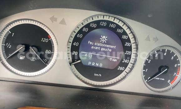 Sayi Na hannu Mercedes‒Benz GL-klasse Black Mota in Yaounde a Babban Kamaru Sayi Na hannu Mercedes‒Benz GL-klasse Black Mota in Yaounde a Babban Kamaru