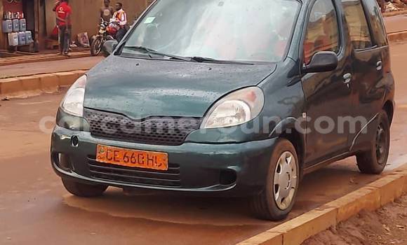 Sayi Na hannu Toyota Yaris Black Mota in Yaounde a Babban Kamaru Sayi Na hannu Toyota Yaris Black Mota in Yaounde a Babban Kamaru
