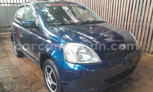 Sayi Na hannu Toyota Yaris Blue Mota in Yaounde a Babban Kamaru Sayi Na hannu Toyota Yaris Blue Mota in Yaounde a Babban Kamaru