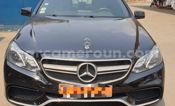 Acheter Occasion Voiture Mercedes‒Benz E–Class Noir à Douala, Littoral Cameroon Acheter Occasion Voiture Mercedes‒Benz E–Class Noir à Douala, Littoral Cameroon