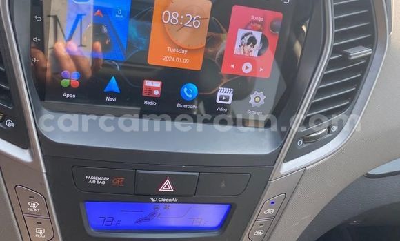 Acheter Occasion Voiture Hyundai Santa Fe Noir à Douala, Littoral Cameroon Acheter Occasion Voiture Hyundai Santa Fe Noir à Douala, Littoral Cameroon