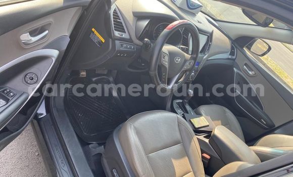 Acheter Occasion Voiture Hyundai Santa Fe Noir à Douala, Littoral Cameroon Acheter Occasion Voiture Hyundai Santa Fe Noir à Douala, Littoral Cameroon
