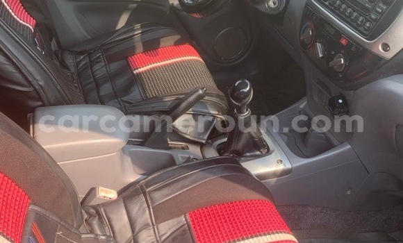 Acheter Neuf Voiture Toyota RAV4 Gris à Douala, Littoral Cameroon Acheter Neuf Voiture Toyota RAV4 Gris à Douala, Littoral Cameroon