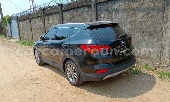 Sayi Sabo Hyundai Santa Fe Black Mota in Douala a Ƙasar Kamaru Sayi Sabo Hyundai Santa Fe Black Mota in Douala a Ƙasar Kamaru