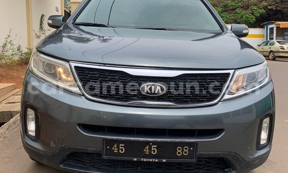 Buy Used Kia Sorento Green Car in Yaounde in Central Cameroon Buy Used Kia Sorento Green Car in Yaounde in Central Cameroon