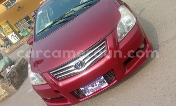 Acheter Neuf Voiture Toyota Blade Rouge à Douala, Littoral Cameroon