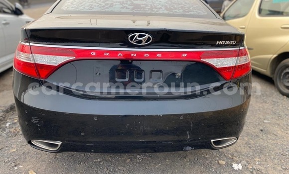 Sayi Sabo Hyundai Grandeur Black Mota in Douala a Ƙasar Kamaru Sayi Sabo Hyundai Grandeur Black Mota in Douala a Ƙasar Kamaru
