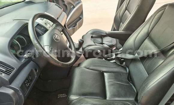 Buy Used Toyota Verso Red Car in Yaounde in Central Cameroon Buy Used Toyota Verso Red Car in Yaounde in Central Cameroon