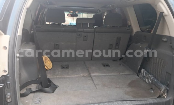 Sayi Na hannu Toyota Prado Black Mota in Douala a Ƙasar Kamaru Sayi Na hannu Toyota Prado Black Mota in Douala a Ƙasar Kamaru