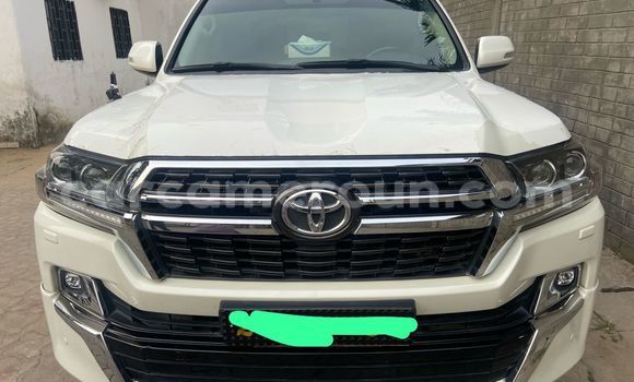 Buy New Toyota Land Cruiser White Car in Douala in Littoral Cameroon Buy New Toyota Land Cruiser White Car in Douala in Littoral Cameroon