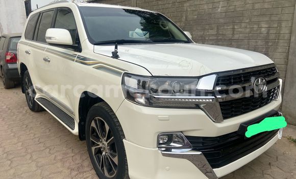 Buy New Toyota Land Cruiser White Car in Douala in Littoral Cameroon Buy New Toyota Land Cruiser White Car in Douala in Littoral Cameroon