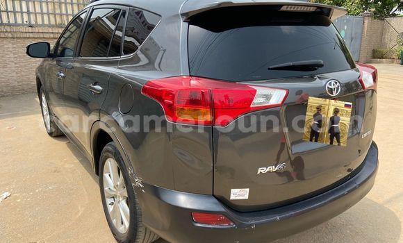 Buy Used Toyota RAV4 Silver Car in Douala in Littoral Cameroon Buy Used Toyota RAV4 Silver Car in Douala in Littoral Cameroon
