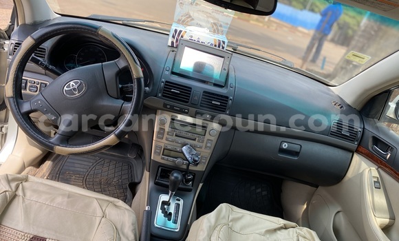 Buy Used Toyota Avensis Silver Car in Yaounde in Central Cameroon Buy Used Toyota Avensis Silver Car in Yaounde in Central Cameroon