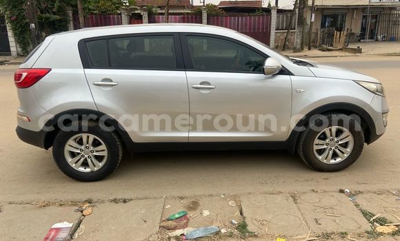 Buy Used Kia Sportage Silver Car in Douala in Littoral Cameroon Buy Used Kia Sportage Silver Car in Douala in Littoral Cameroon