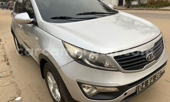 Buy Used Kia Sportage Silver Car in Douala in Littoral Cameroon Buy Used Kia Sportage Silver Car in Douala in Littoral Cameroon