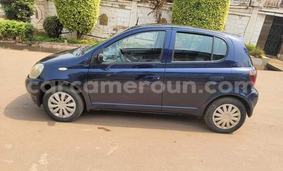 Acheter Occasion Voiture Toyota Yaris Bleu à Yaoundé, Central Cameroon Acheter Occasion Voiture Toyota Yaris Bleu à Yaoundé, Central Cameroon