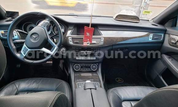 Buy Used Mercedes‒Benz C-klasse AMG White Car in Yaounde in Central Cameroon Buy Used Mercedes‒Benz C-klasse AMG White Car in Yaounde in Central Cameroon