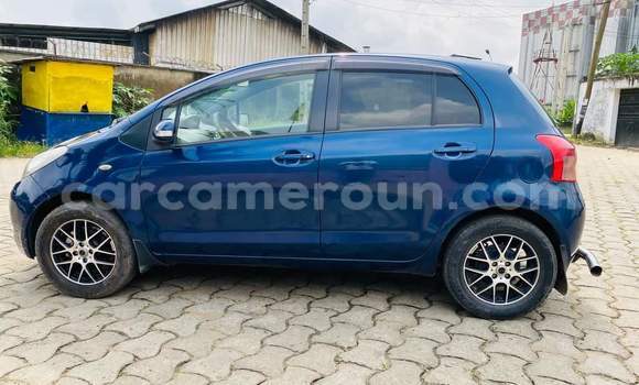 Sayi Na hannu Toyota Yaris Blue Mota in Yaounde a Babban Kamaru Sayi Na hannu Toyota Yaris Blue Mota in Yaounde a Babban Kamaru
