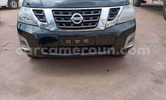 Sayi Na hannu Nissan Patrol Black Mota in Yaounde a Babban Kamaru