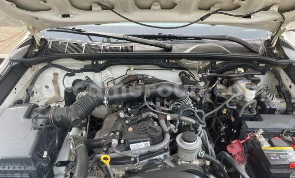 Acheter Import Voiture Toyota Fortuner Blanc à Douala, Littoral Cameroon Acheter Import Voiture Toyota Fortuner Blanc à Douala, Littoral Cameroon