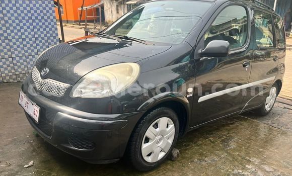 Acheter Occasion Voiture Toyota Yaris Verso Noir à Douala, Littoral Cameroon