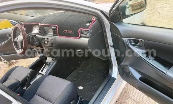 Acheter Occasion Voiture Toyota Corolla Gris à Yaoundé, Central Cameroon Acheter Occasion Voiture Toyota Corolla Gris à Yaoundé, Central Cameroon