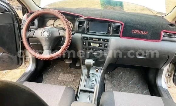 Acheter Occasion Voiture Toyota Corolla Gris à Yaoundé, Central Cameroon Acheter Occasion Voiture Toyota Corolla Gris à Yaoundé, Central Cameroon