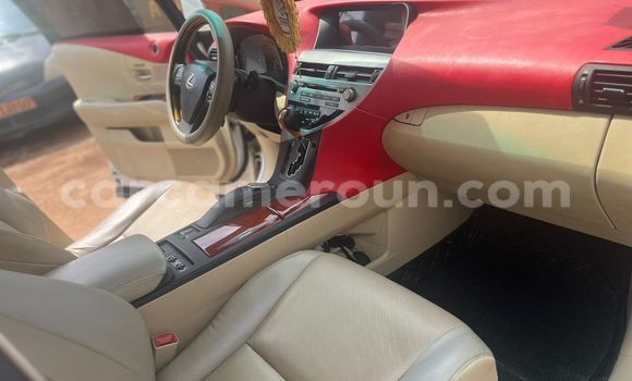 Acheter Occasion Voiture Lexus RX 350 Blanc à Yaoundé, Central Cameroon Acheter Occasion Voiture Lexus RX 350 Blanc à Yaoundé, Central Cameroon