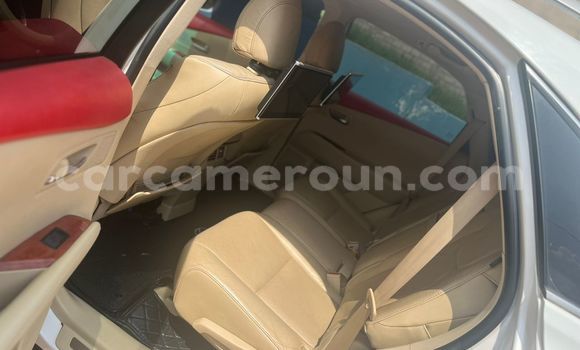 Acheter Occasion Voiture Lexus RX 350 Blanc à Yaoundé, Central Cameroon Acheter Occasion Voiture Lexus RX 350 Blanc à Yaoundé, Central Cameroon