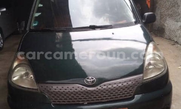 Acheter Occasion Voiture Toyota Yaris Verso Vert à Douala, Littoral Cameroon Acheter Occasion Voiture Toyota Yaris Verso Vert à Douala, Littoral Cameroon