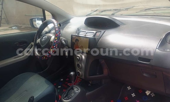 Acheter Occasion Voiture Toyota Vitz Blanc à Douala, Littoral Cameroon Acheter Occasion Voiture Toyota Vitz Blanc à Douala, Littoral Cameroon