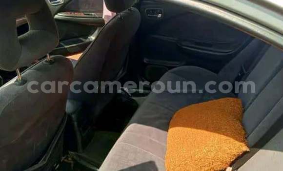 Sayi Na hannu Toyota Avensis Azurfa Mota in Yaounde a Babban Kamaru Sayi Na hannu Toyota Avensis Azurfa Mota in Yaounde a Babban Kamaru