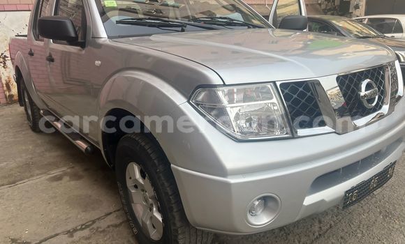 Acheter Occasion Voiture Nissan Navara Gris à Douala, Littoral Cameroon