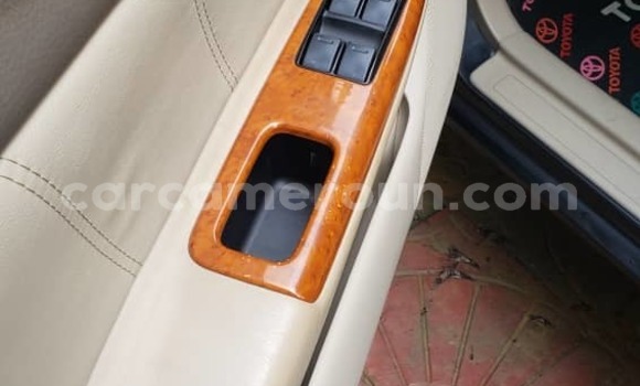 Sayi Imported Toyota Corolla Altis Black Mota in Douala a Ƙasar Kamaru Sayi Imported Toyota Corolla Altis Black Mota in Douala a Ƙasar Kamaru