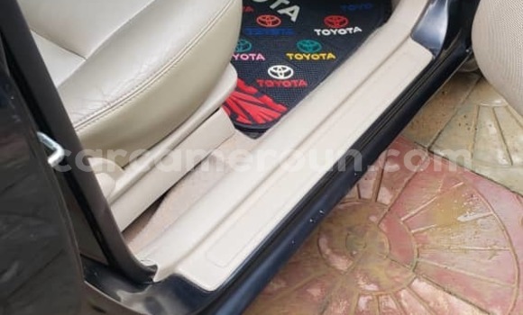 Sayi Imported Toyota Corolla Altis Black Mota in Douala a Ƙasar Kamaru Sayi Imported Toyota Corolla Altis Black Mota in Douala a Ƙasar Kamaru