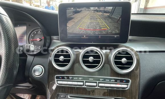 Sayi Na hannu Mercedes‒Benz GLC Sauran Mota in Douala a Ƙasar Kamaru Sayi Na hannu Mercedes‒Benz GLC Sauran Mota in Douala a Ƙasar Kamaru